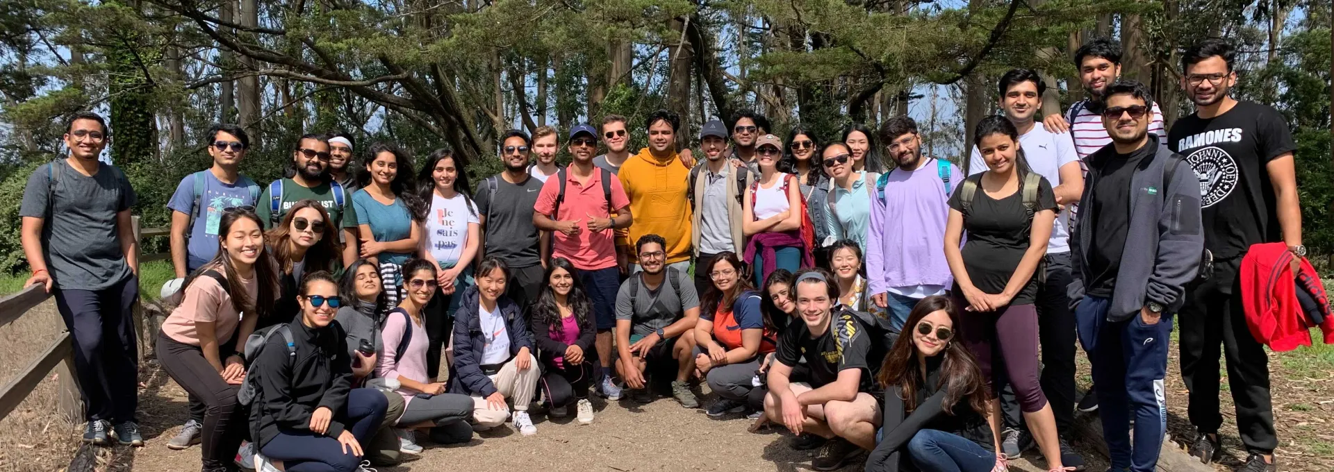 A group of 2021 MSBA students on a hike