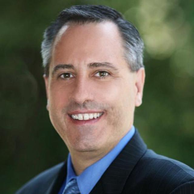 Portrait of Tim Akin