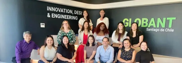 MBA students in Chile in Globant offices
