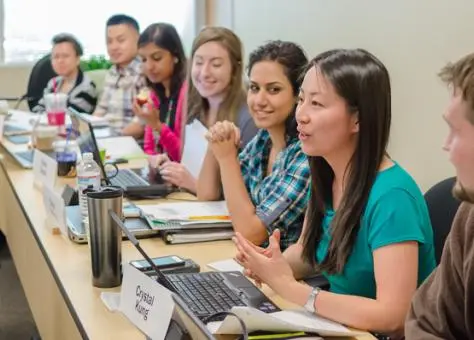 Bay Area MBA students in class in 2013.