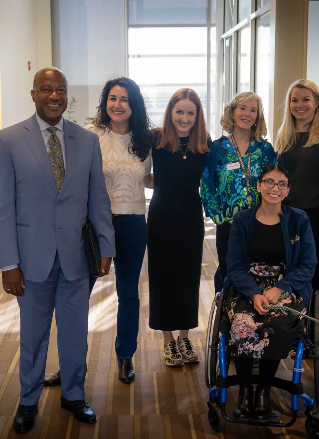 Chancellor Gary S. May visits the UC Davis Graduate School of Management to discuss service, leadership and opportunities to connect business expertise with university research.