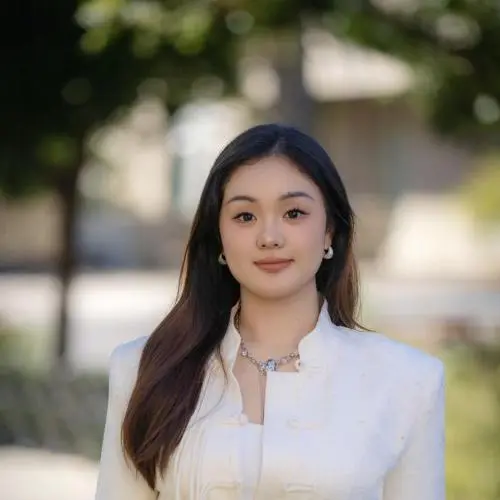 Xinxin (Stephanie) Liu