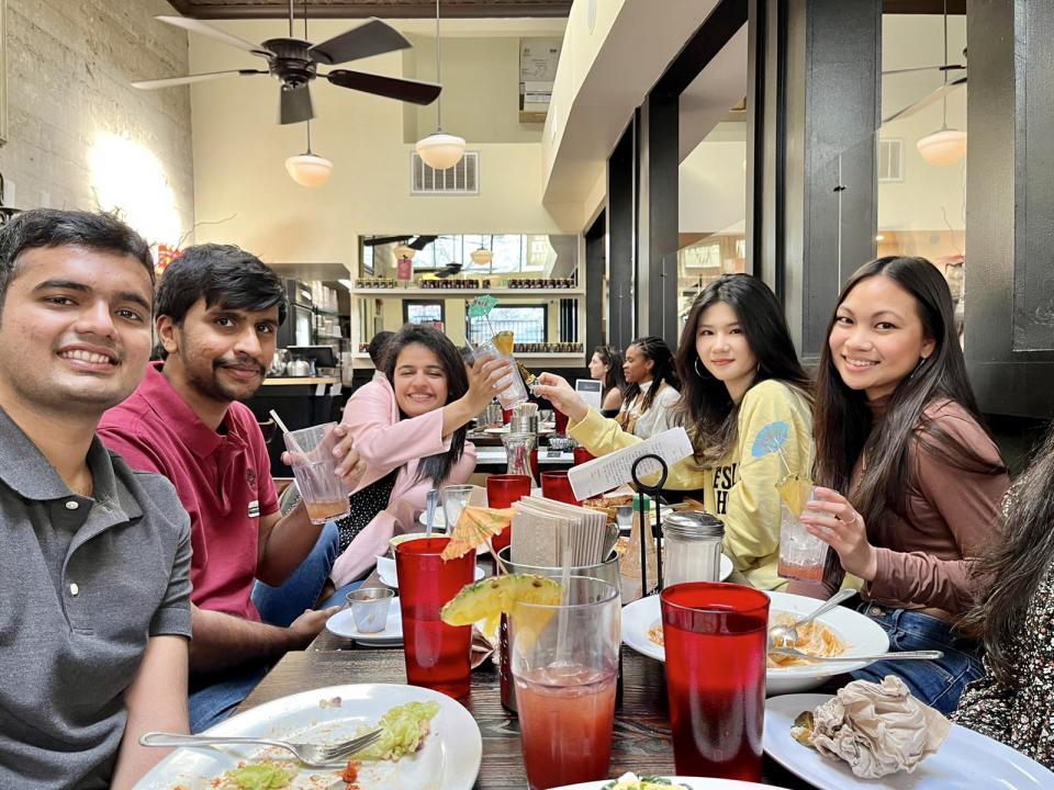 Jodi Go and her MSBA practicum team enjoy lunch