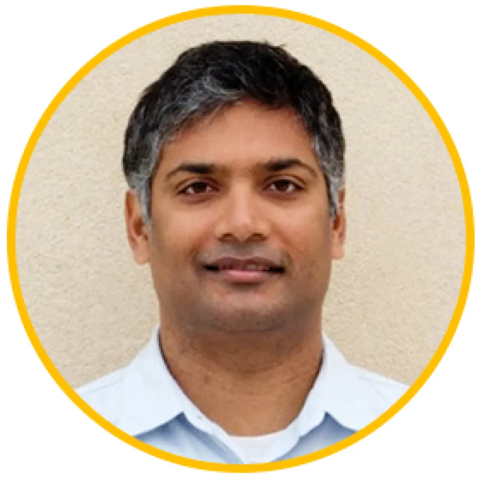 headshot of Siva Gunda