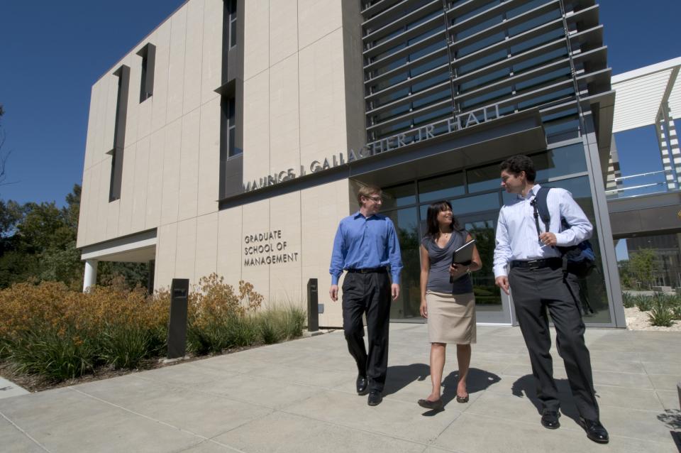 Front of Gallagher Hall with Students