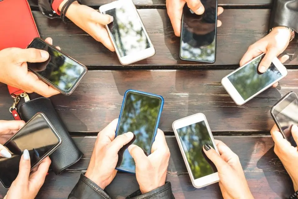 networking on phones