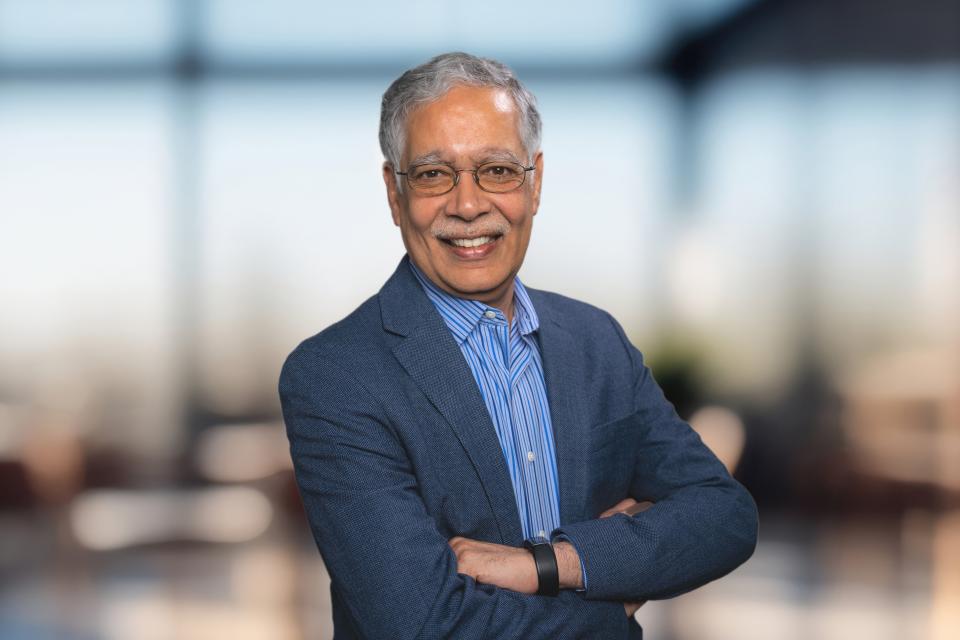 UC Davis GSM Dean H. Rao Unnava