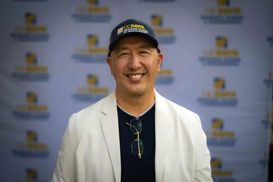 Howard Lo