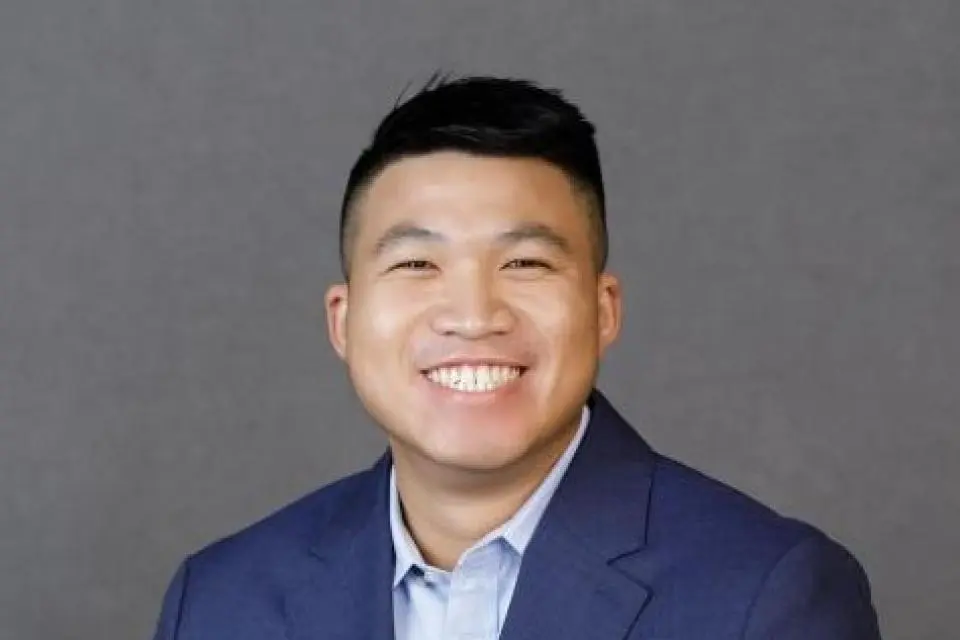 Ethan Lee